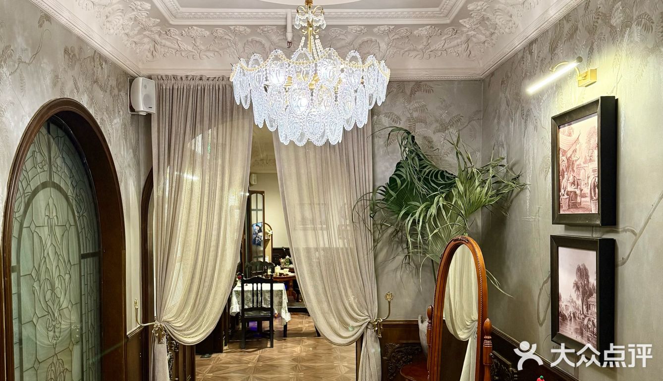 华侨城我家门口的！惊艳南法复古花园餐厅～