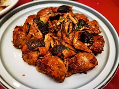 -侬佳蒸菜馆(听潮店)