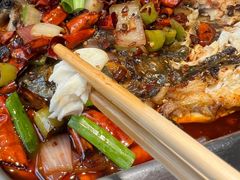 -鸣记脆皮烤鱼(铁西店)