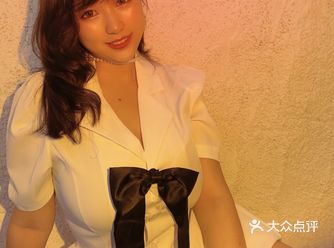 边看夜景边泡浴缸的情侣洞穴江景房！洪崖洞走路5分钟