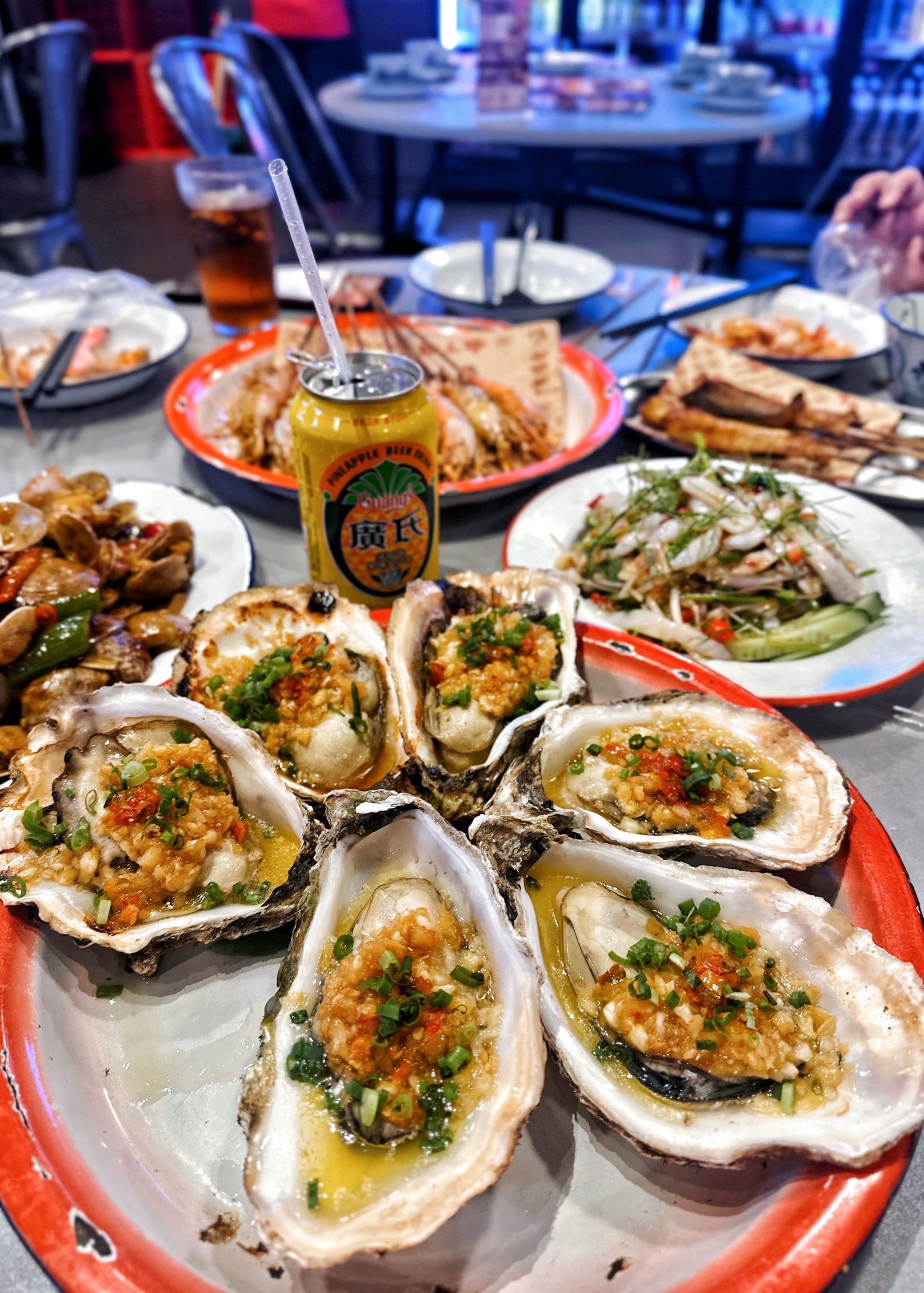 在广州,谁能抵挡海鲜大排档的美味