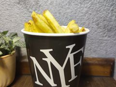 经典连皮薯条-纽约薯条(世豪广场店)