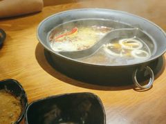 -呷哺呷哺(普陀乐购真北店)