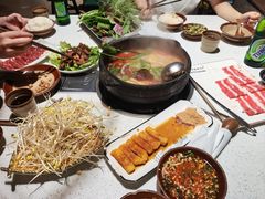 -贵府酸汤牛肉火锅·贵州老字号(飞山街店)