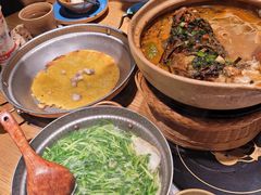 -吃饭皇帝大土家民族菜(正大广场店)