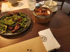 -来龙里 精致 东南亚餐室(万象城店)