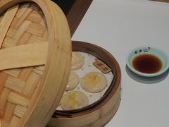 -裕兴记•蟹黄面馆(人民广场店)