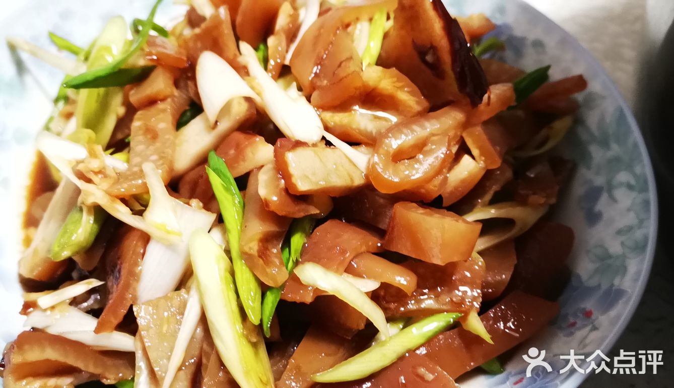 哈哈 羊肉火锅湯的鲜味浓郁
