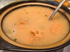 -莲餐厅·湖北菜·潜江小龙虾店(愚园路店)
