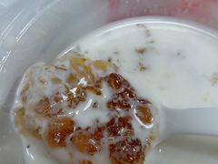 -赵记传承特色牛奶甜品(泉城广场店)