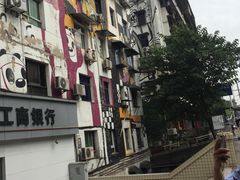 -黄桷坪涂鸦艺术街