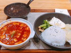 咖喱龙虾饭-海盗虾饭·剥好的小龙虾饭(上地辉煌店)