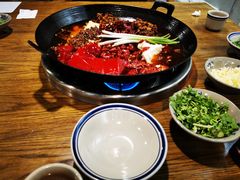 -周幺妹重庆老火锅(银泰城总店)