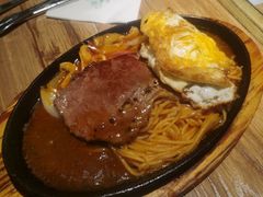 -玛格萝妮(汇智国际商业中心店)