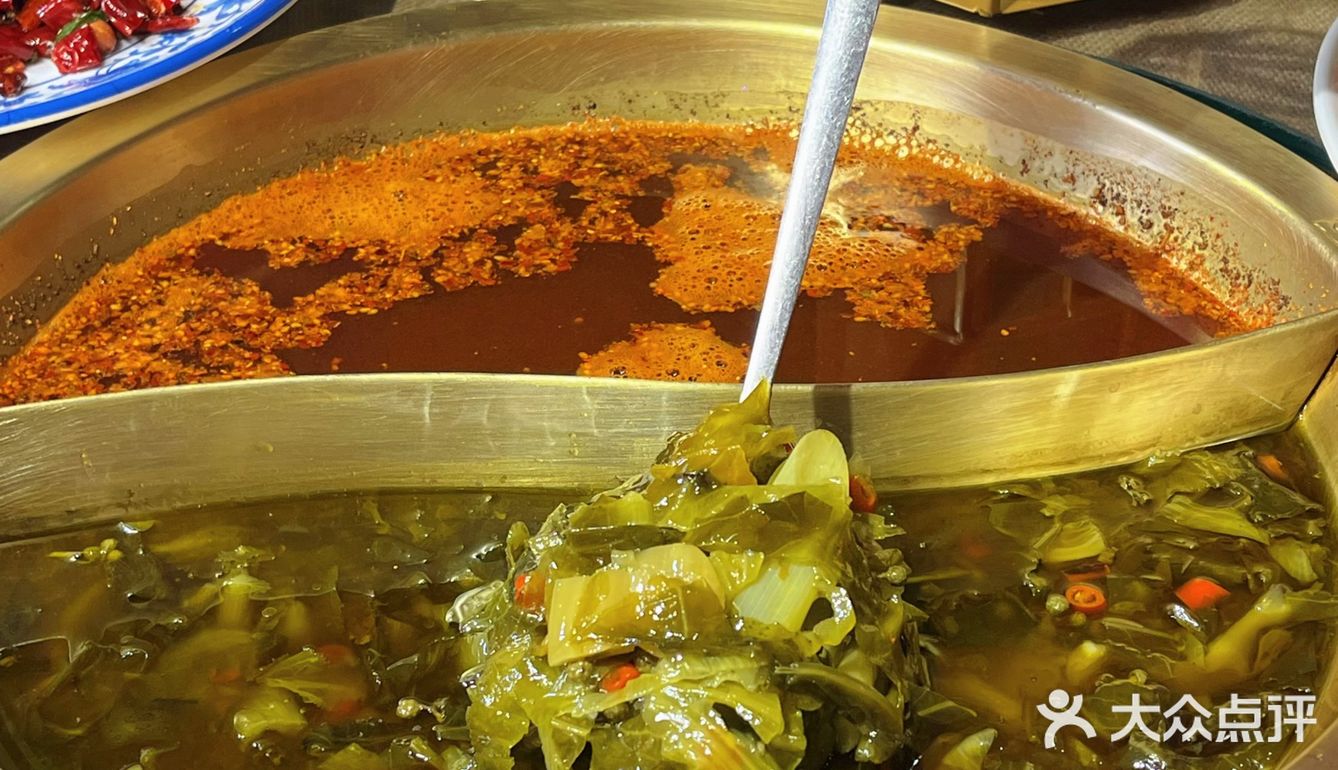 我看看，在高新他家的铜锅涮肉谁还没吃过⁉️