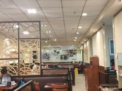 大堂-宏状元现熬粥·京味菜(三里河店)