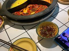 奔驰锅-巴卤社老火锅(财富店)