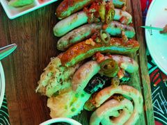 -Famous肥猫墨西哥音乐餐吧(五棵松华熙LIVE店)