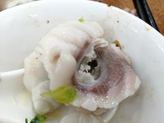 脆肉鲩鱼片打边炉-红日饭店(裕隆三路店)