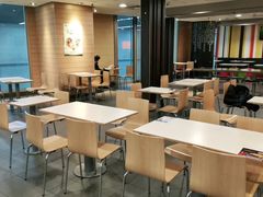 大堂-麦当劳(天津站三店)