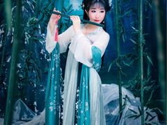 -九月鹰飞汉服摄影工作室