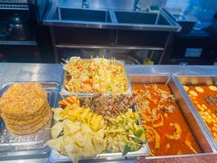 -丽丽三鲜螺蛳粉(田林路店)