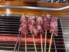 -哈尔滨小酒馆·鲜肉现穿自助烧烤(康新花园店)