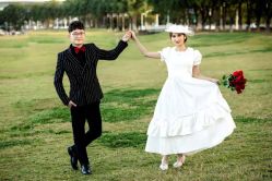 -光阴的故事婚纱摄影(苏州店)