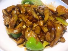 最爱地三鲜-95号酱骨·一块豆腐(展春园西路店)