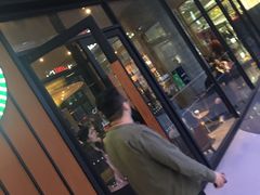 -星巴克臻选(郑州国贸360广场店)
