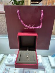 -周大生CHOW TAI SENG(成山路巴黎春天店)
