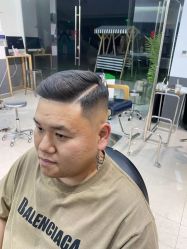 -极剪男士理发