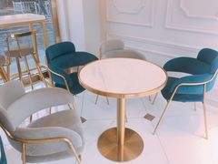 用餐区-佩家私房烘焙(宝龙店)