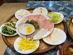-桥香园云南过桥米线(金马碧鸡店)