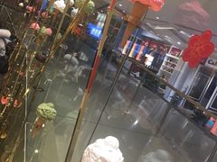 -VENCHI 闻绮(北京国贸商城店)