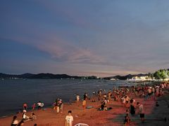 -鹏城人家海鲜酒家·23年老字号(较场尾店)