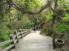 -灵岩山风景区