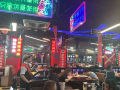 -路边边.炒菜烧烤.音乐餐厅(良乡长虹店)