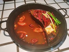 -贰回巷火锅馆(钟楼店)