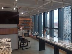 -瑞司视光眼镜·蔡司战略合作眼镜店(新街口店)