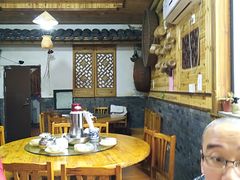 -云河农家乐饭店(福禄缘树山店)