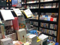 -西西弗书店&矢量咖啡(凯德晶萃广场店)