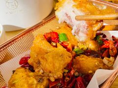 吃得慢就没的鸡翅中-苦尽酒馆·川菜(鼓楼店)