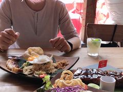 -Naughty Nuri’s Phuket