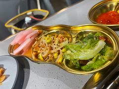 朝族小菜-金会长自助海鲜·烤肉(人民广场店)