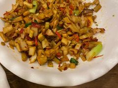 小笋干炒肉-湘缘道客•湘缘饭店·25年湘菜馆(古墩路店)
