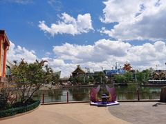 -七彩云南欢乐世界