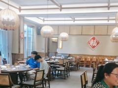 -湘力力小院·鱼汤泡饭(枫林路店)