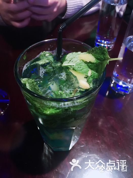 喜欢的菜:                                     薯条鸡尾酒