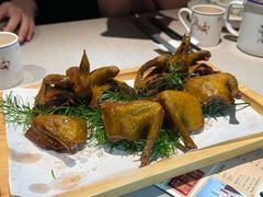 海盐焗乳鸽-小炳胜(天环店)